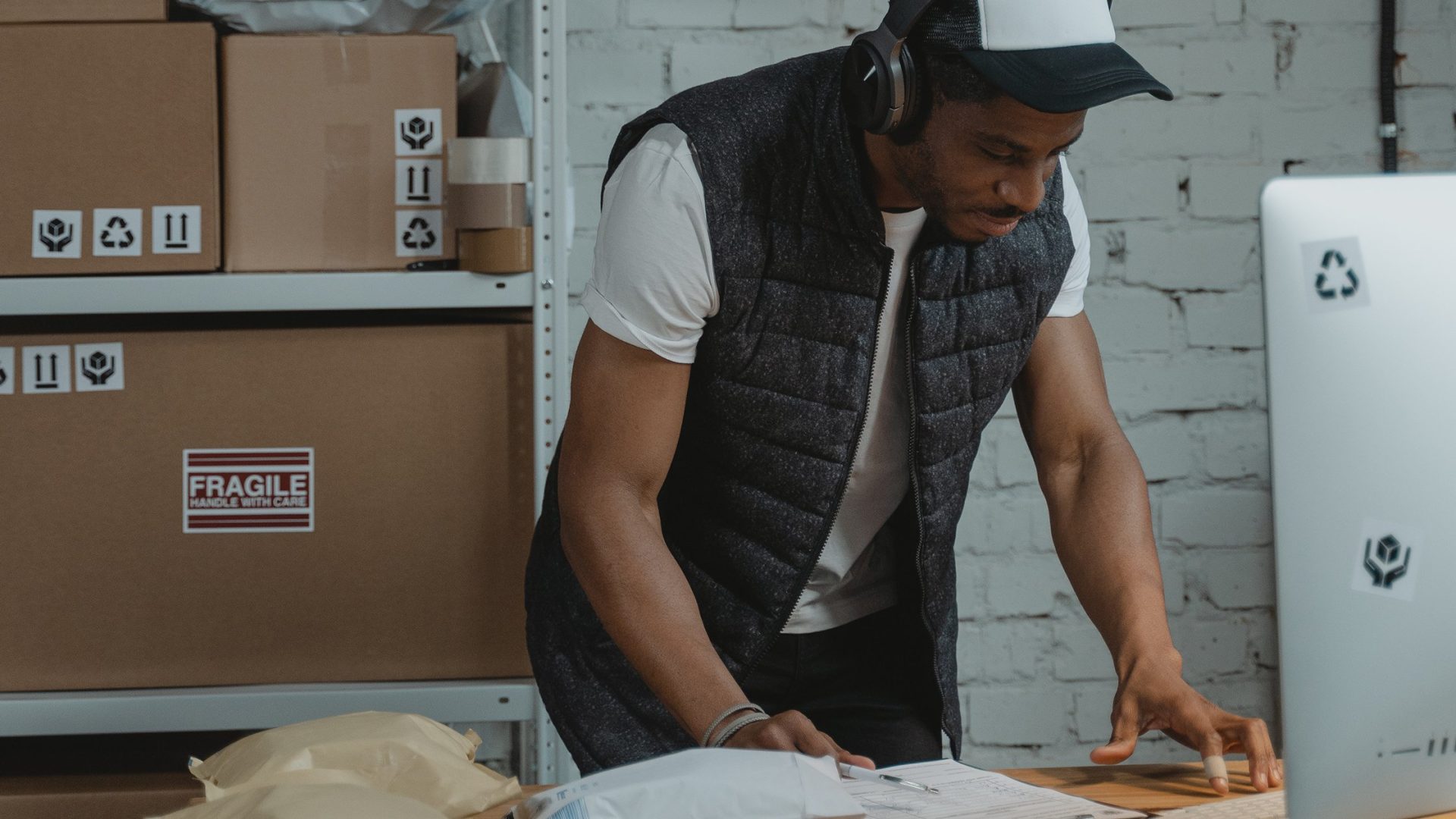 How self storage can benefit your startup