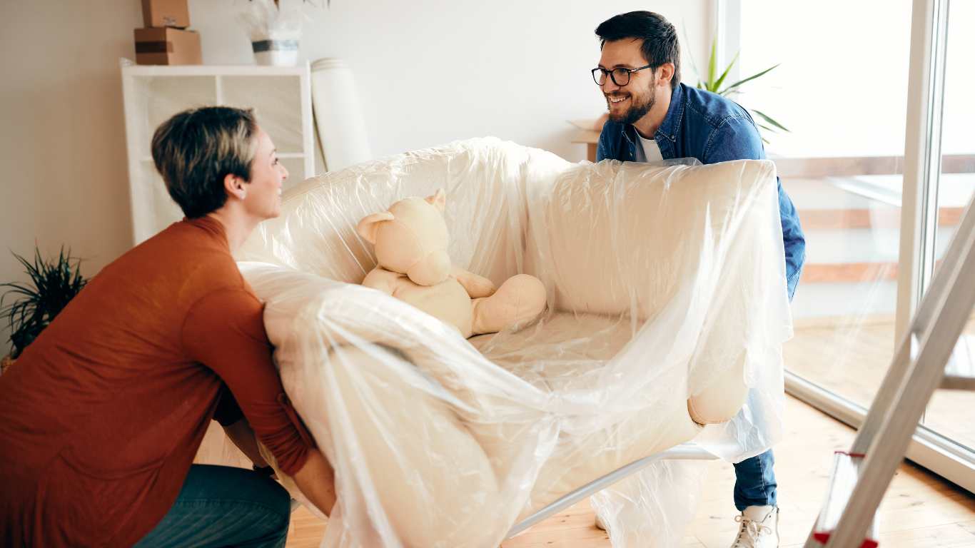 How to pack furniture in a storage unit in 6 simple steps